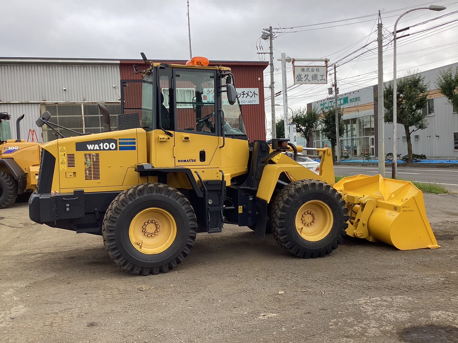 中古車　WA100-6　